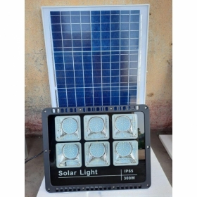 Đèn 300W Năng Lượng Mặt Trời Giá Rẻ, Chống Nước IP66​​​​​​​