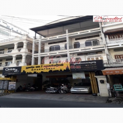 HÌNH ẢNH THỰC TẾ NACADIVI THI CÔNG LẮP ĐẶT CAMERA CHO CÔNG TY CAMPUCHIA