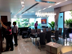 THI CÔNG LẮP NHÀ THÔNG MINH VILLA RIVIERA Q2